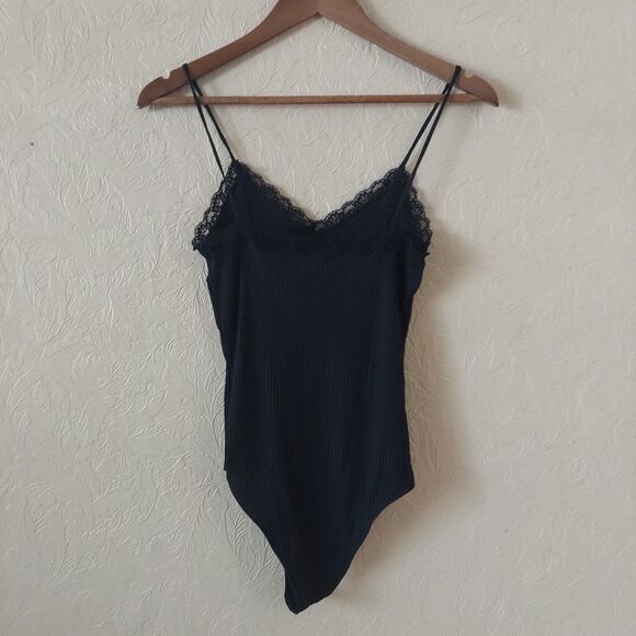 Black Ribbed Lace Trim Bodysuit (Estimated) Sz Small - Picture 3 of 6